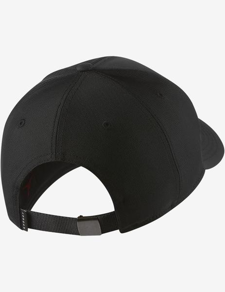 GORRA JORDAN CLASSIC99, LOGO METAL, NEGRA