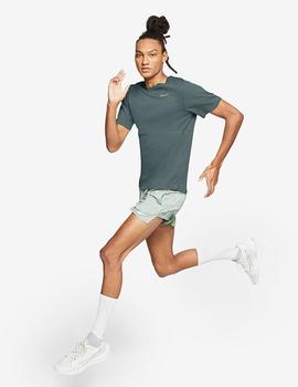 CAMISETA NIKE  MEN'S RUNNING MANCA CORTA, VERDE