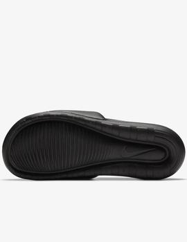 CHANCLA NIKE VICTORI ONE WOMEN'S SLIDE, NEGRA/BRON