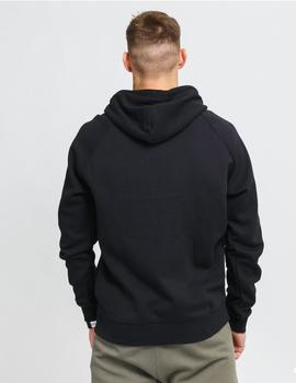 SUDADERA UNDER ARMOUR CAPUCHA, NEGRA