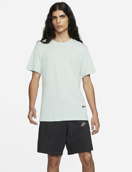 CAMISETA TECNICA NIKE SPORTSWEAR MEN'S T-SHIRT, VERDE