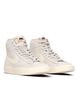 ZAPATILLA NIKE BLAZER MID '77 PREMIUM VINTAGE HOMBRE, GRIS