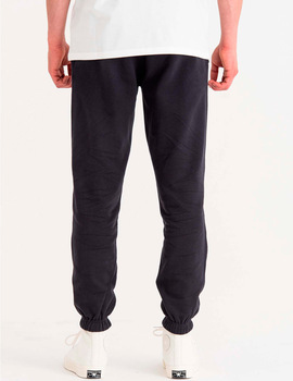 PANTALON LARGO NEWERA  ESSENTIAL JOGGER NEGRO