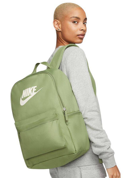 MOCHILA NIKE HERITAGE 25 LITROS VERDE