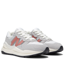 ZAPATILLA NEW BALANCE MUJER 5740, GRIS