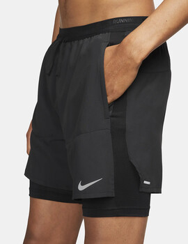 short con malla  incorporada  hombre NIKE DRI-FIT STRIDE MEN'S 7" negro