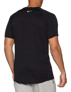CAMISETA NIKE RUNNING M/CORTA NEGRA 