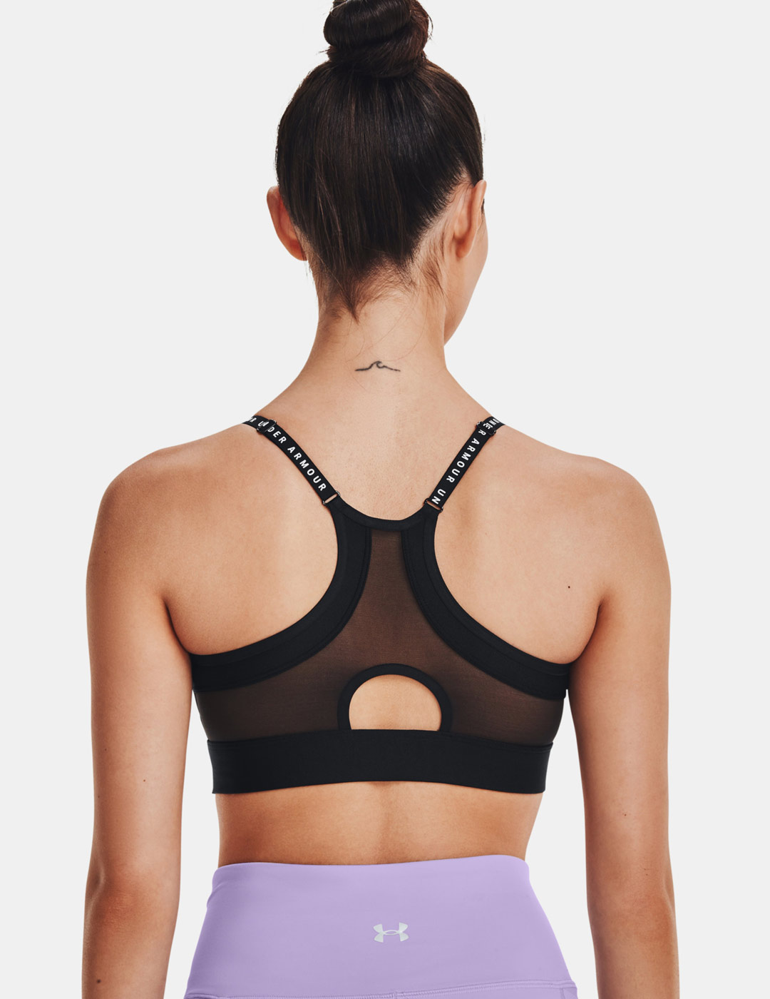 sujetador deportivo under armour INFINITY COVERED LOW, negro