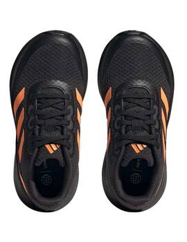 zapatilla adidas junior multideporte RUNFALCON 3.0 K, negro-naranja