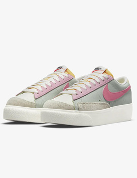 zapatilla moda nike mujer  BLAZER LOW PLATFORM , multicolor