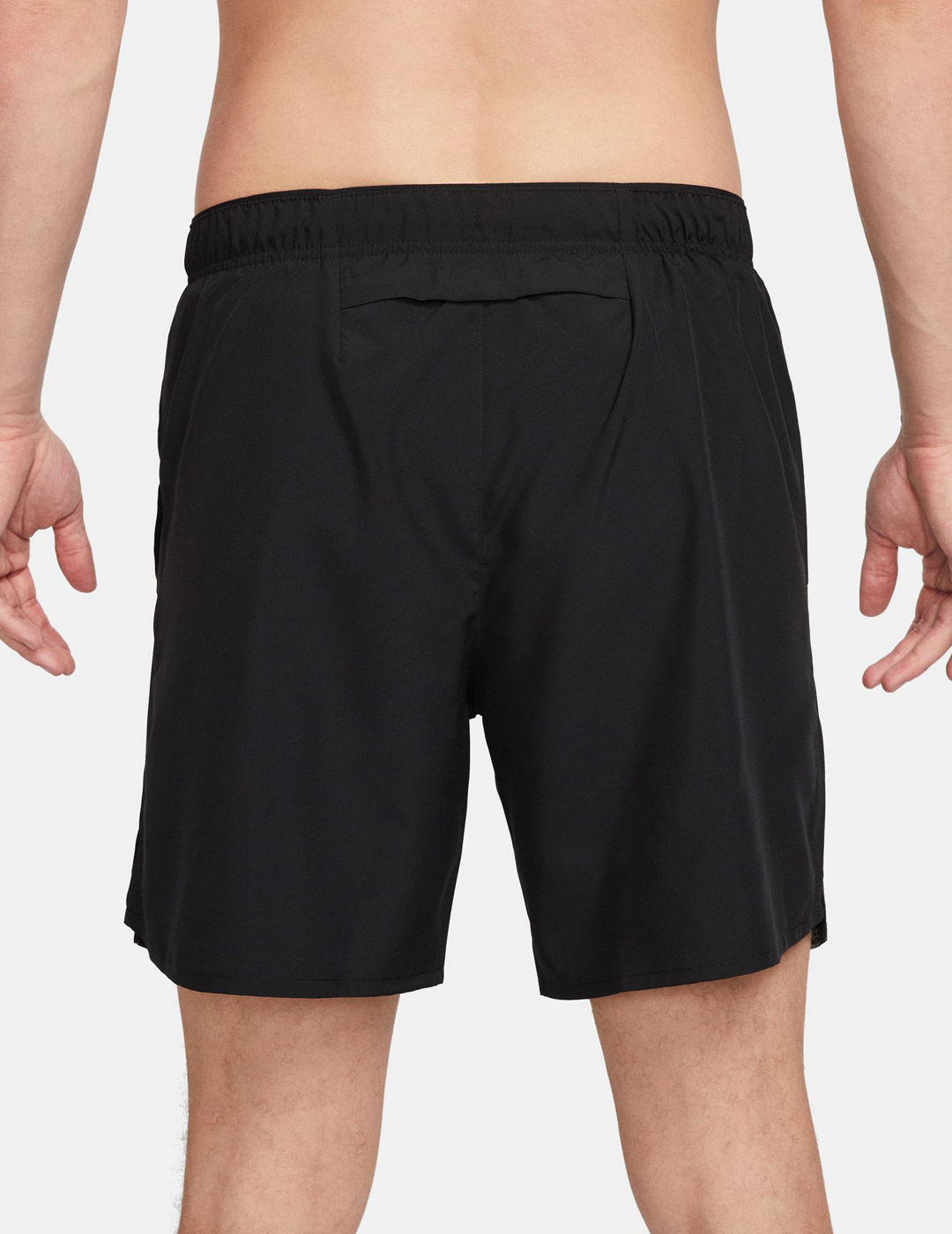 short nike  DRI-FIT CHALLENGER HOMBRE 7" negro