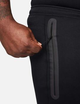 pantalón nike  TECH FLEECE, negro