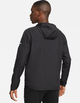 paravientos hombre running nike MILER JKT negro