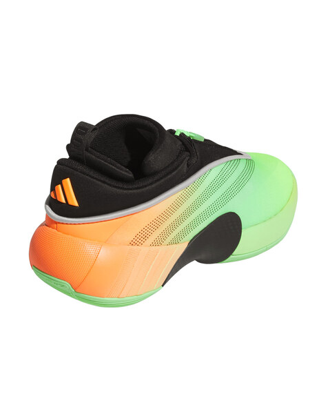 Gallery 1755709154353 jr9758 7 footwear photography back lateral top view white