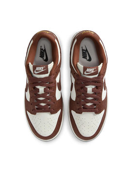 nike  DUNK LOW mujer. tostado/marrón