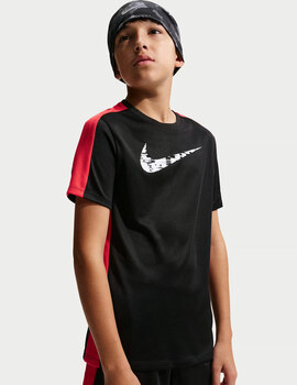 camiseta manga corta nike junior  negro/rojo