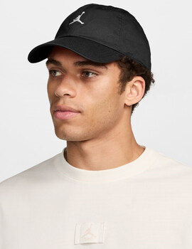 gorra JORDAN CLUB UNSTRUCTURED CURVED-BIL, negro