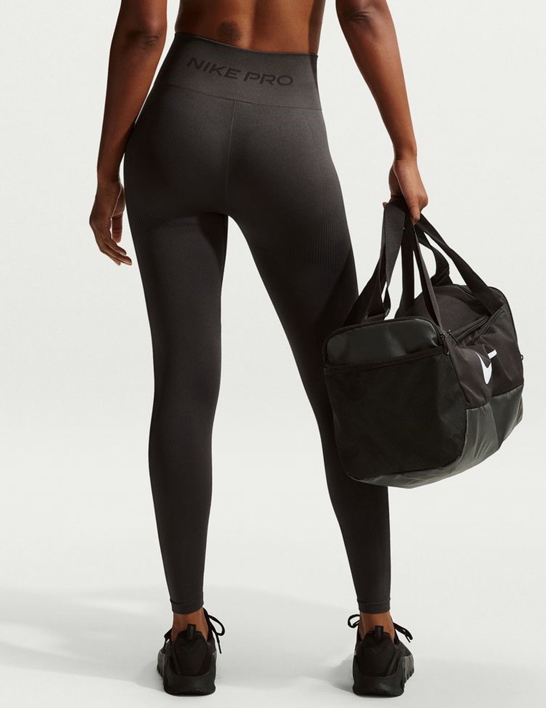 malla larga mujer NIKE PRO SEAMLESS  HIGH-WAIS, gris