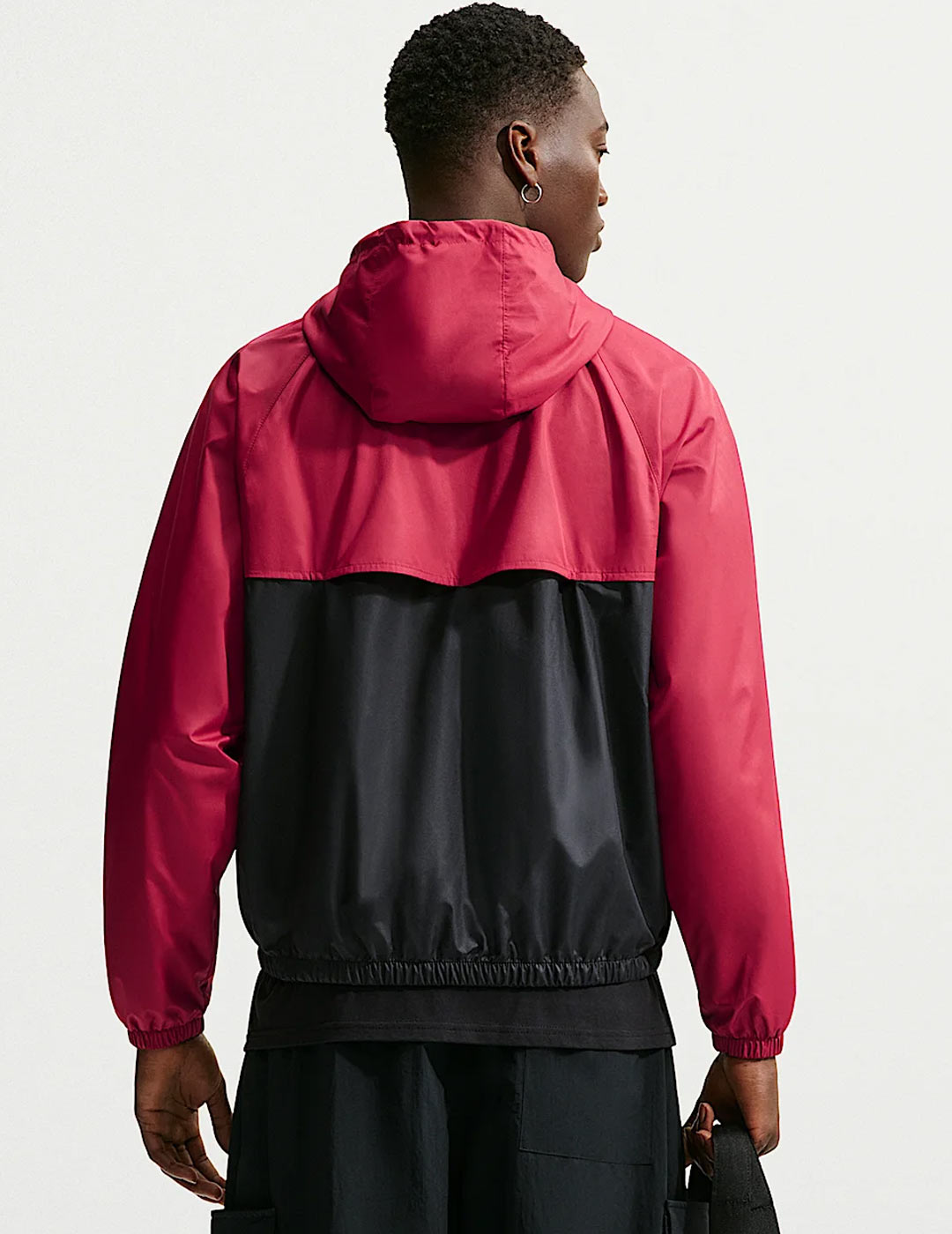 chaqueta con chapucha  nike hombre  WINDRUNNER , rojo/negro