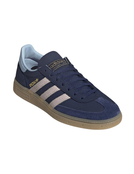Gallery 1790921170152 jr0851 6 footwear photography front lateral top view white