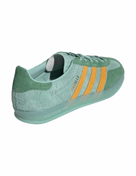 Gallery 1790925432852 ig6783 7 footwear photography back lateral top view white