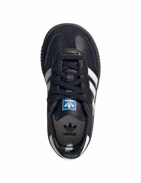 Gallery 1791044295616 ie3680 3 footwear photography top portrait view white