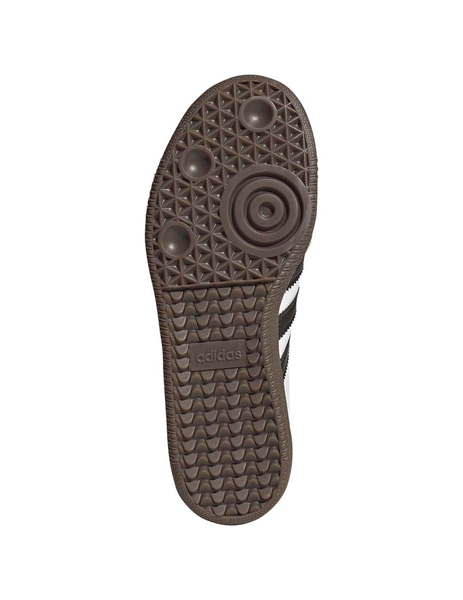 Gallery 1791044783295 ie3677 4 footwear photography bottom view white