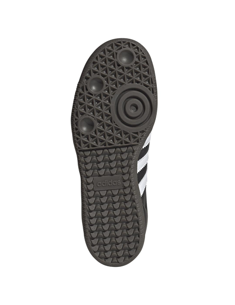 Gallery 1791045007615 ie3676 4 footwear photography bottom view white