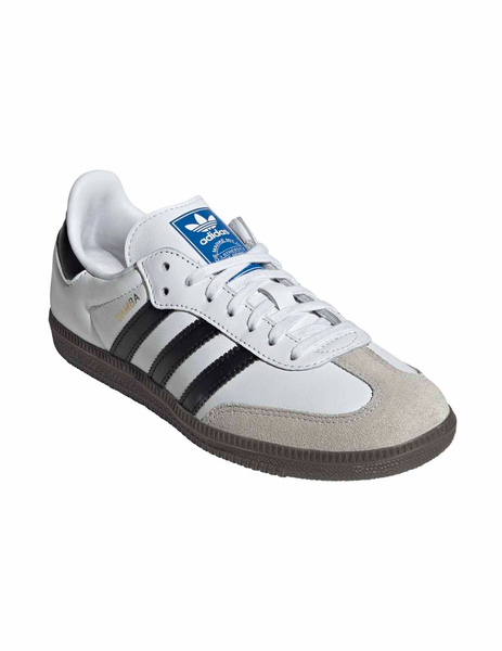 Gallery 1791045254226 ie3675 6 footwear photography front lateral top view white