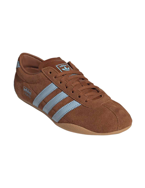 Gallery 1791266531517 ih3992 6 footwear photography front lateral top view white