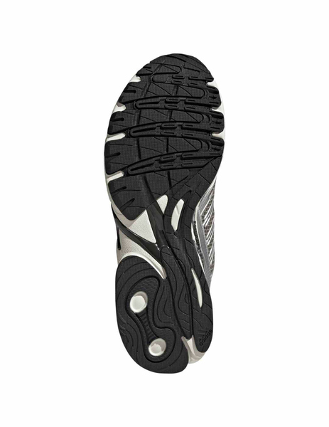 Gallery 1791267269247 hq2723 4 footwear photography bottom view white