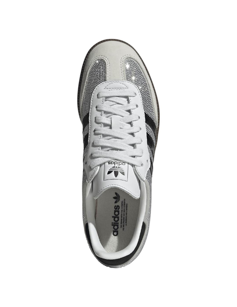 Gallery 1791267846364 ih9055 3 footwear photography top portrait view white