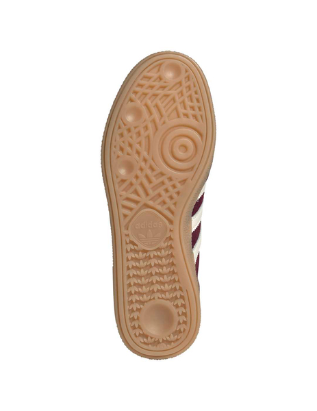 Gallery 1791271212104 jp8726 4 footwear photography bottom view white
