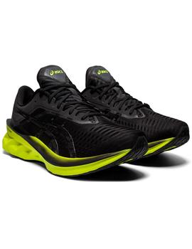 ASICS NOVABLAST HOMBRE, NEGRA