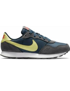 NIKE MD VALIANT JUNIOR SHOE